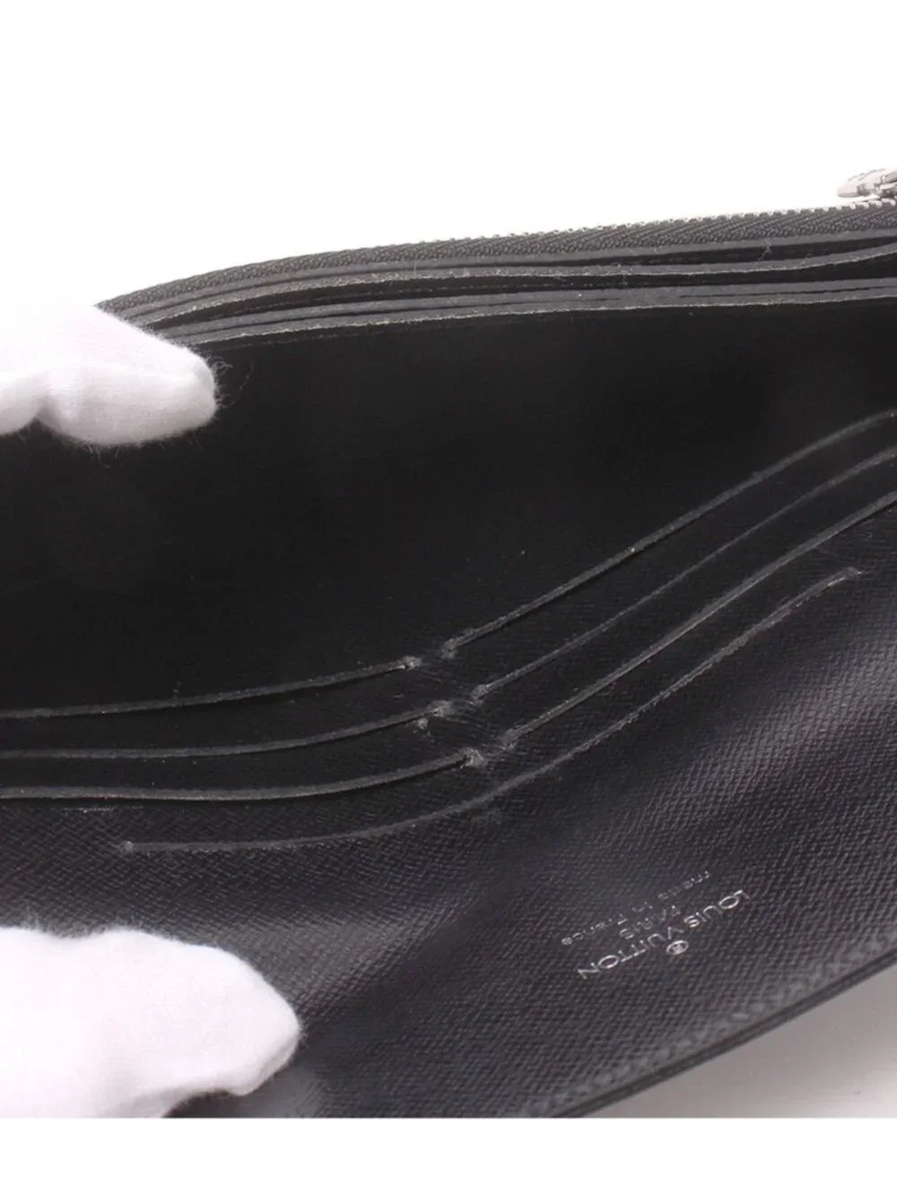 Louis Vuitton Wallet Portefeuille Accordion Taiga